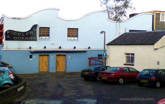 the fiddlers largs